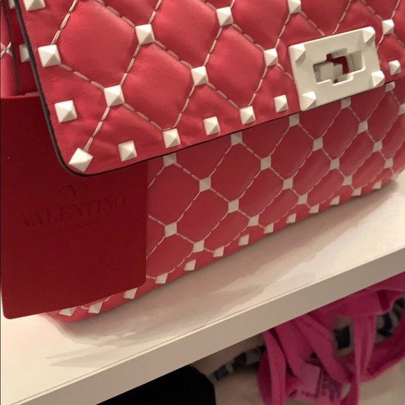 Valentino ❤️❤️Rockstud spike Purse in Medium - Picture 7 of 7